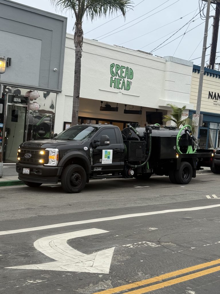Grease Trap Baffle T Repair Truck, San Bernardino